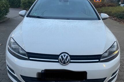 VW Golf 167.300 km 14.900 &euro; Krefeld 47809