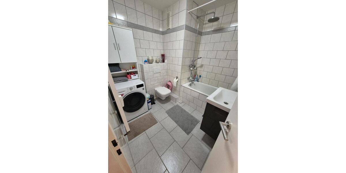 Etagenwohnung Krefeld Dießem - 3 Zimmer, 76 m&sup2;, 152.500&euro; | Angebot:25415801