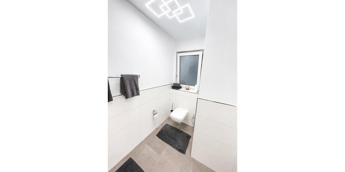 Einfamilienhaus Neukirchen-Vluyn Vluyn - 2 Zimmer, 83 m&sup2;, 1.080&euro; | Angebot:26603908