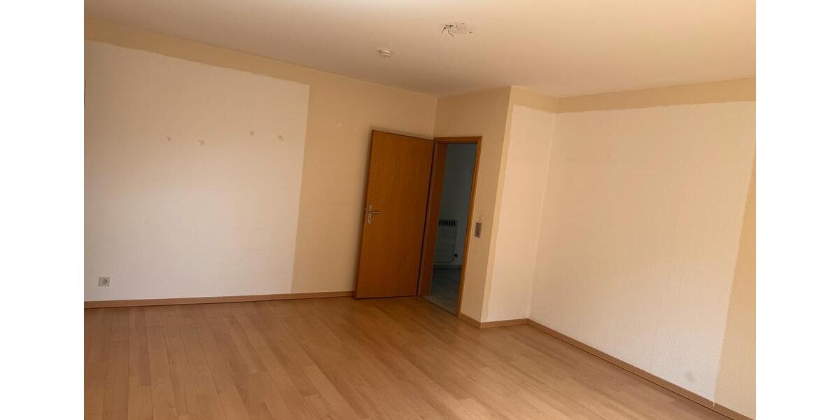 Etagenwohnung Schwalmtal - 3 Zimmer, 160 m&sup2;, 1.200&euro; | Angebot:26613520