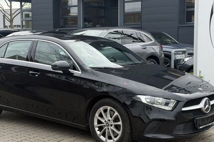 Mercedes-Benz A 250 221.829 km 14.950 &euro; Krefeld 47805