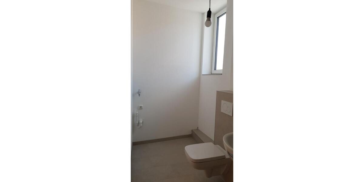 Dachgeschoßwohnung Viersen - 2 Zimmer, 60 m&sup2;, 690&euro; | Angebot:26552458