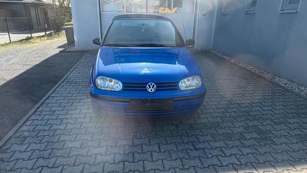 VW Golf 222.000 km 2.750 &euro; GELDERN 47608
