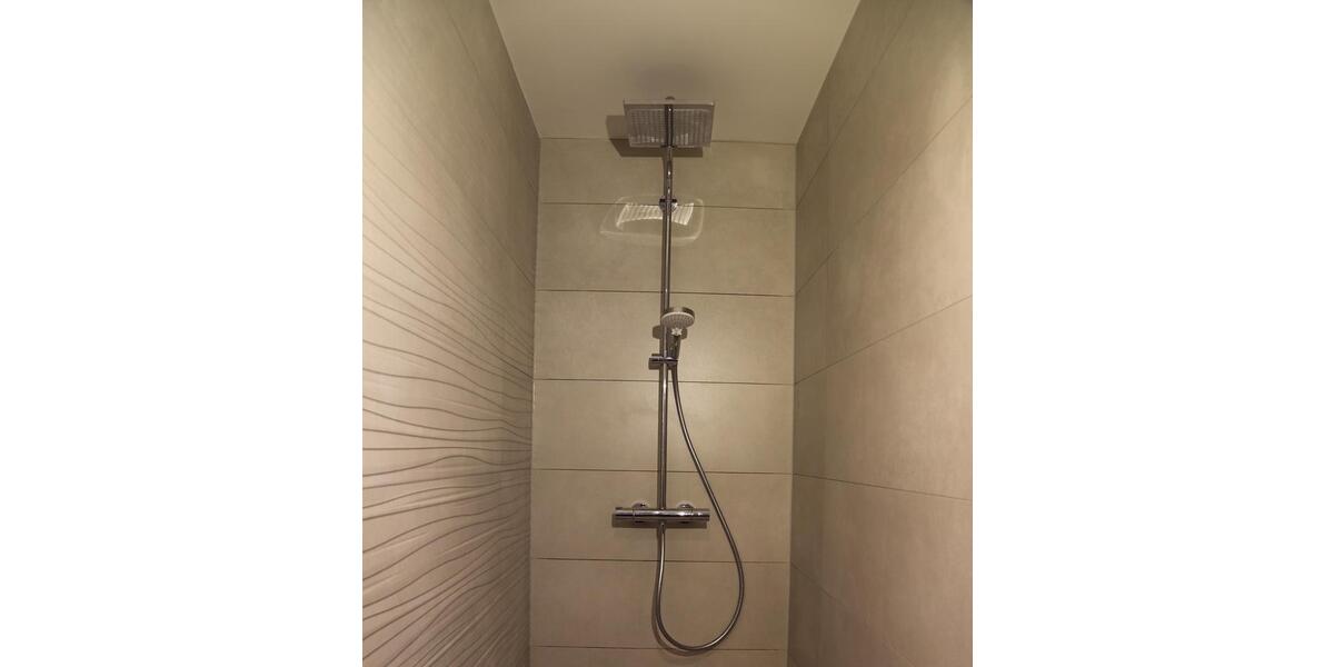 Doppelhaushälfte Meerbusch - 5 Zimmer, 205 m&sup2;, 2.800&euro; | Angebot:25905974