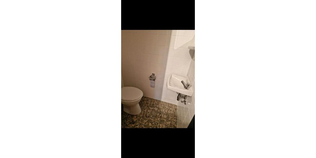 Dachgeschoßwohnung Korschenbroich - 4 Zimmer, 80 m&sup2;, 660&euro; | Angebot:26549863
