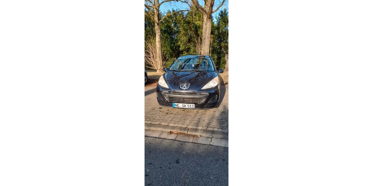 Peugeot 207 117.000 km 2.990 &euro; Neuss 41462