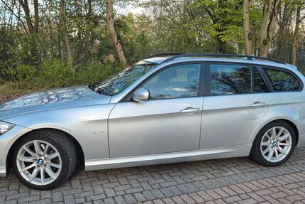 BMW 318 208.000 km 6.400 &euro; Neuss 41469