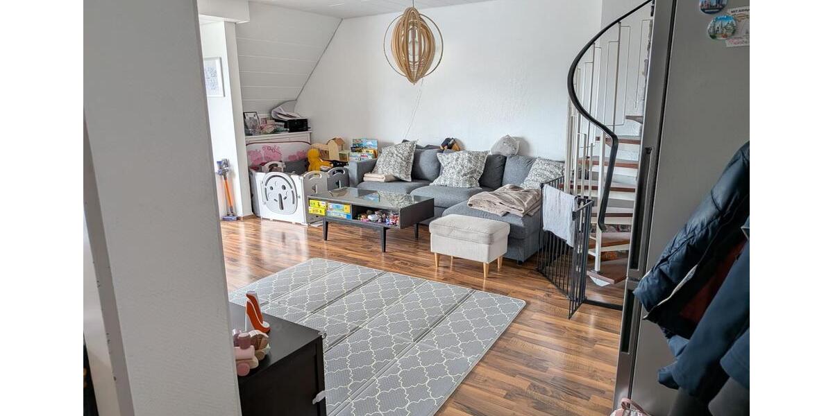 Maisonettenwohnung Krefeld Hülser Berg - 2 Zimmer, 67 m&sup2;, 670&euro; | Angebot:25898955