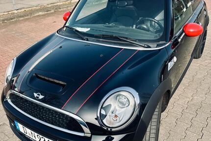 Mini John Cooper Works 109.000 km 13.500 &euro; Düsseldorf 40215