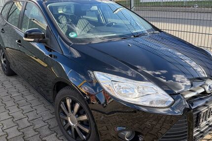 Ford Focus 140.000 km 5.355 &euro; Moers 47445