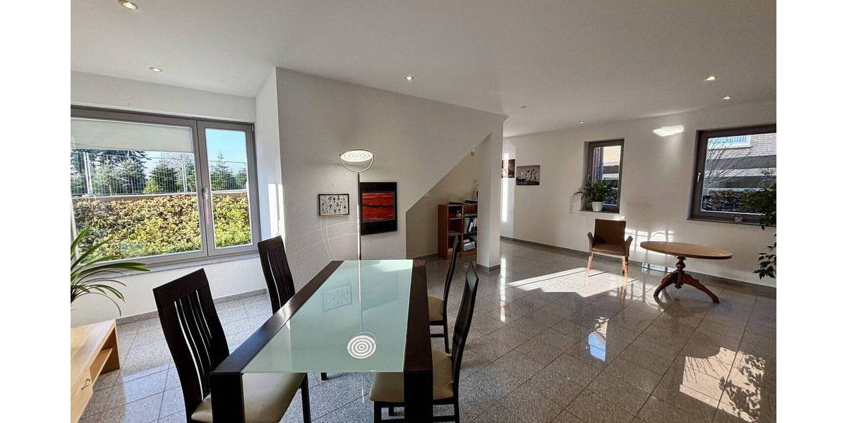 Einfamilienhaus Wassenberg - 9 Zimmer, 339 m&sup2;, 950.000&euro; | Angebot:26027509