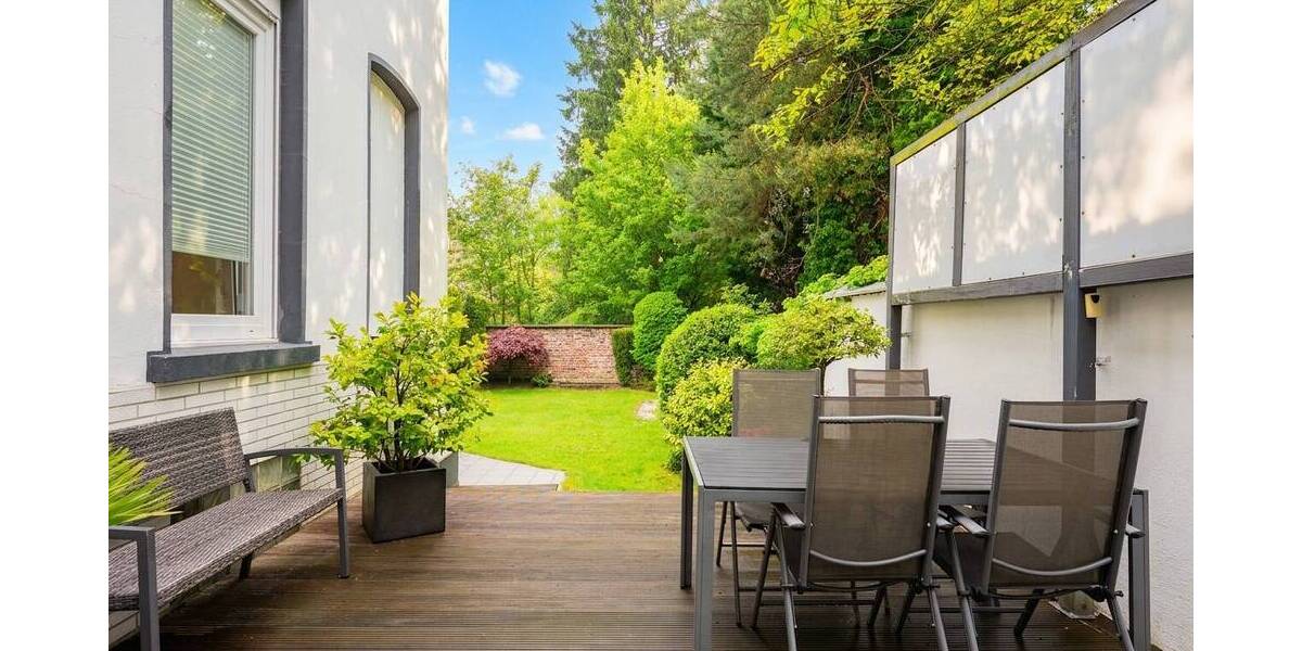 Etagenwohnung Krefeld / Bockum Bockum - 3 Zimmer, 98 m&sup2;, 995&euro; | Angebot:26627753
