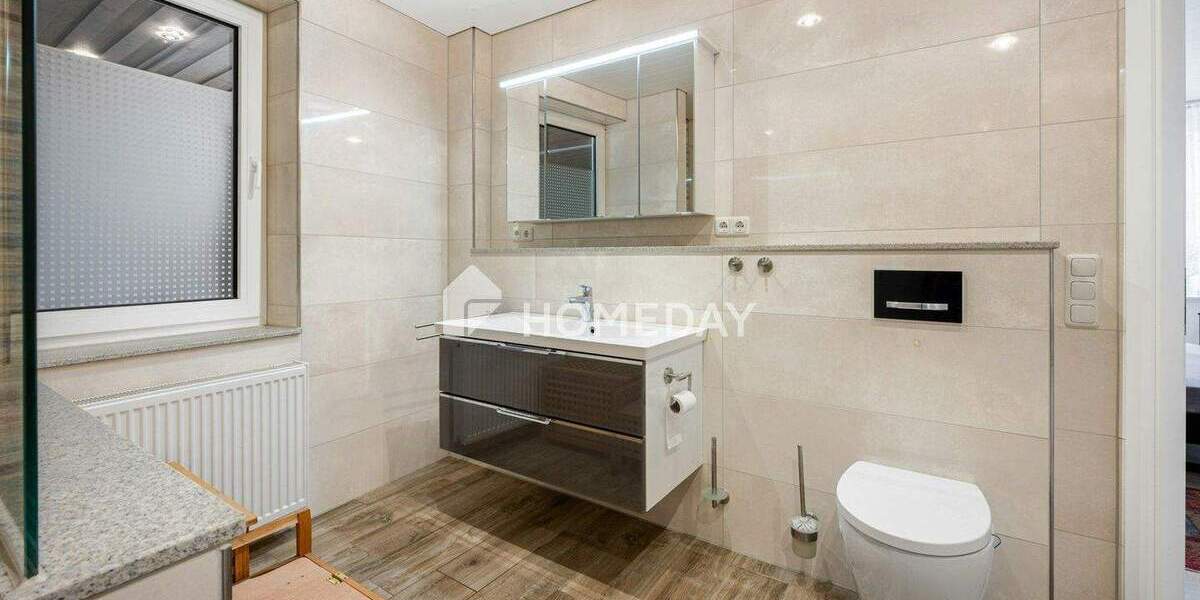 Mehrfamilienhaus, Wohnhaus Hückelhoven Kleingladbach - 8 Zimmer, 343 m&sup2;, 795.000&euro; | Angebot:25799533