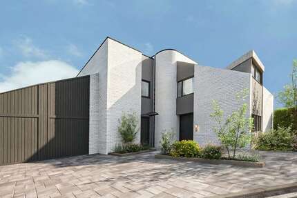 Haus Mönchengladbach Nord - 9 Zimmer, 236 m&sup2;, 698.000&euro; | Angebot:24400462