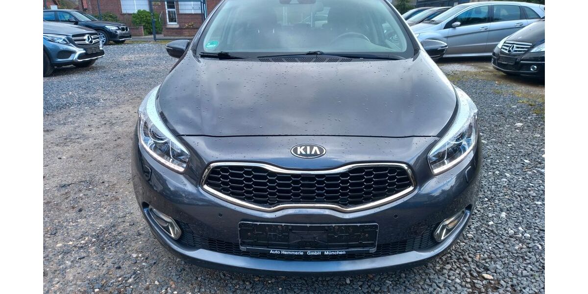 Kia ceed / Ceed 97.295 km 9.300 &euro; Kaarst 41564