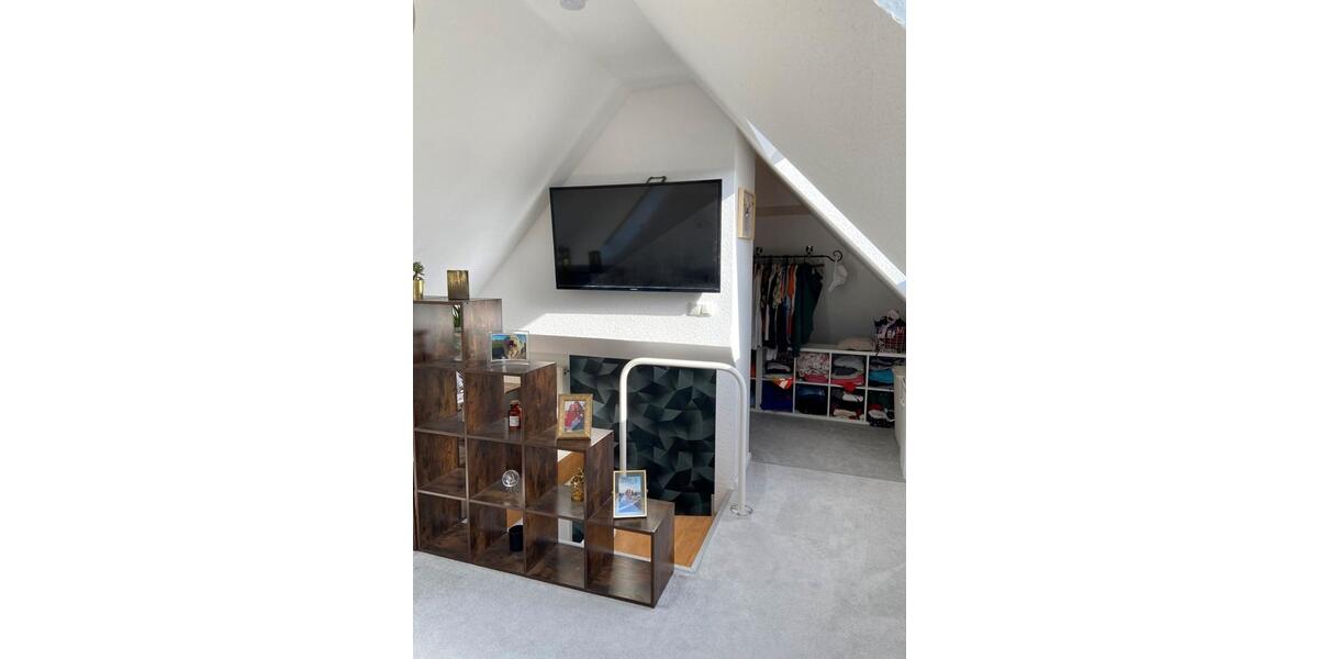 Dachgeschoßwohnung Mönchengladbach Süd - 3 Zimmer, 87 m&sup2;, 199.000&euro; | Angebot:26766627