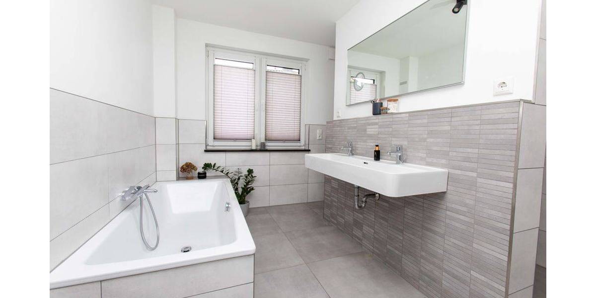 Einfamilienhaus Grevenbroich / Barrenstein Barrenstein - 5 Zimmer, 153 m&sup2;, 639.000&euro; | Angebot:26928689