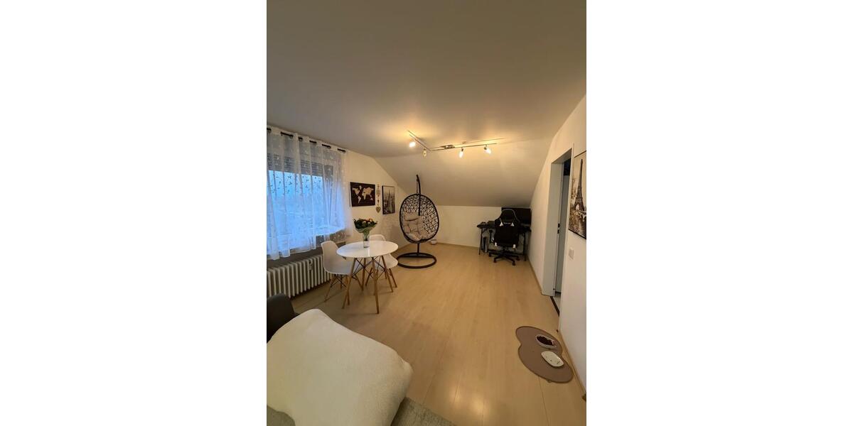 Dachgeschoßwohnung Heinsberg - 2 Zimmer, 70 m&sup2;, 790&euro; | Angebot:25882218