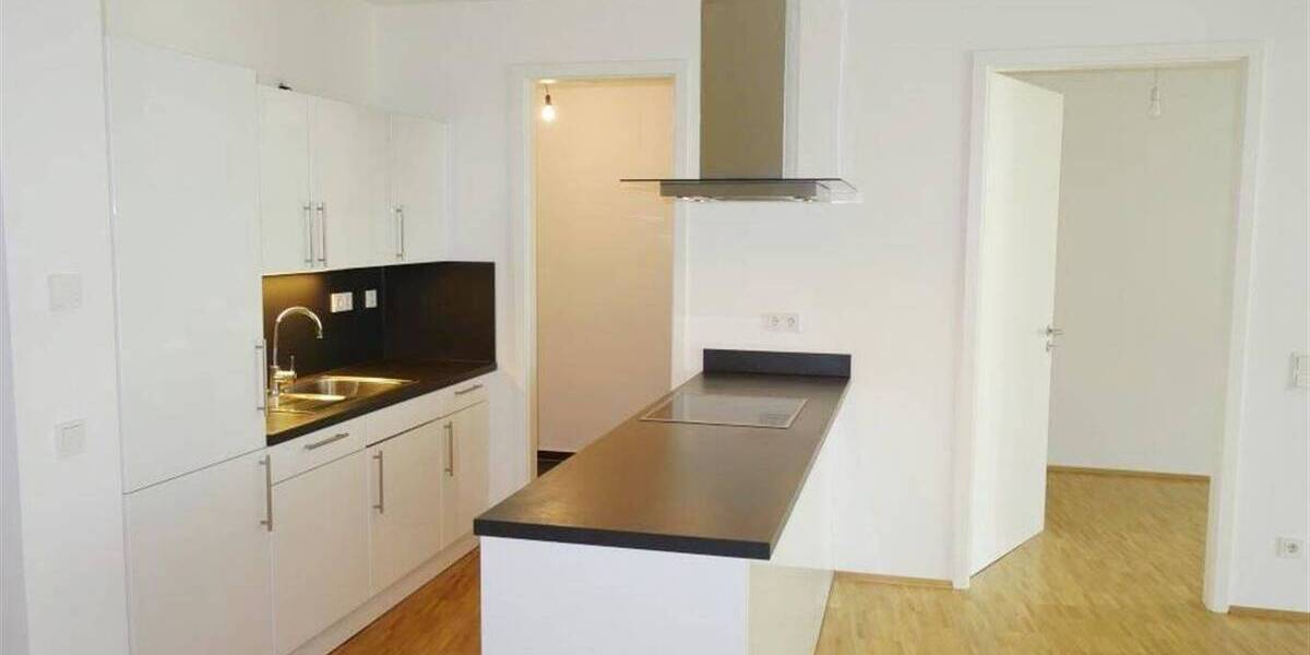 Etagenwohnung Mönchengladbach Stadtmitte - 3 Zimmer, 87 m&sup2;, 1.158&euro; | Angebot:26585753