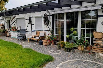 Haus Grevenbroich - 8.5 Zimmer, 575.000&euro; | Angebot:22970462