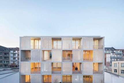 Wohnung Düsseldorf Friedrichstadt - 2 Zimmer, 93 m&sup2;, 1.674&euro; | Angebot:26032575