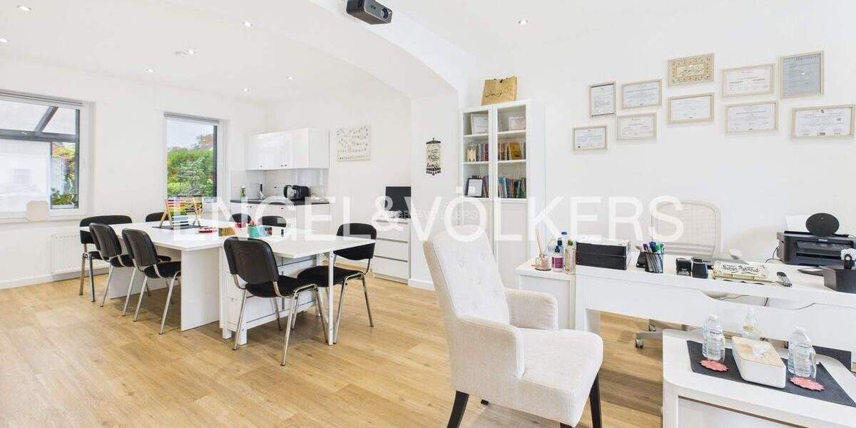 Einfamilienhaus Krefeld Bockum - 8 Zimmer, 290 m&sup2;, 990.000&euro; | Angebot:25749292