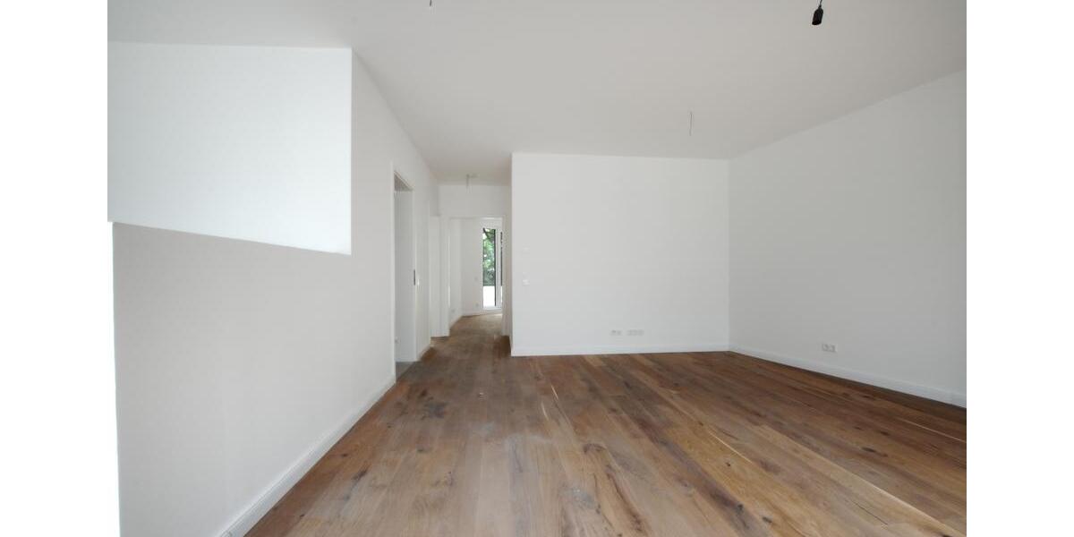 Etagenwohnung Düsseldorf Pempelfort - 3 Zimmer, 88 m&sup2;, 1.679&euro; | Angebot:25584397