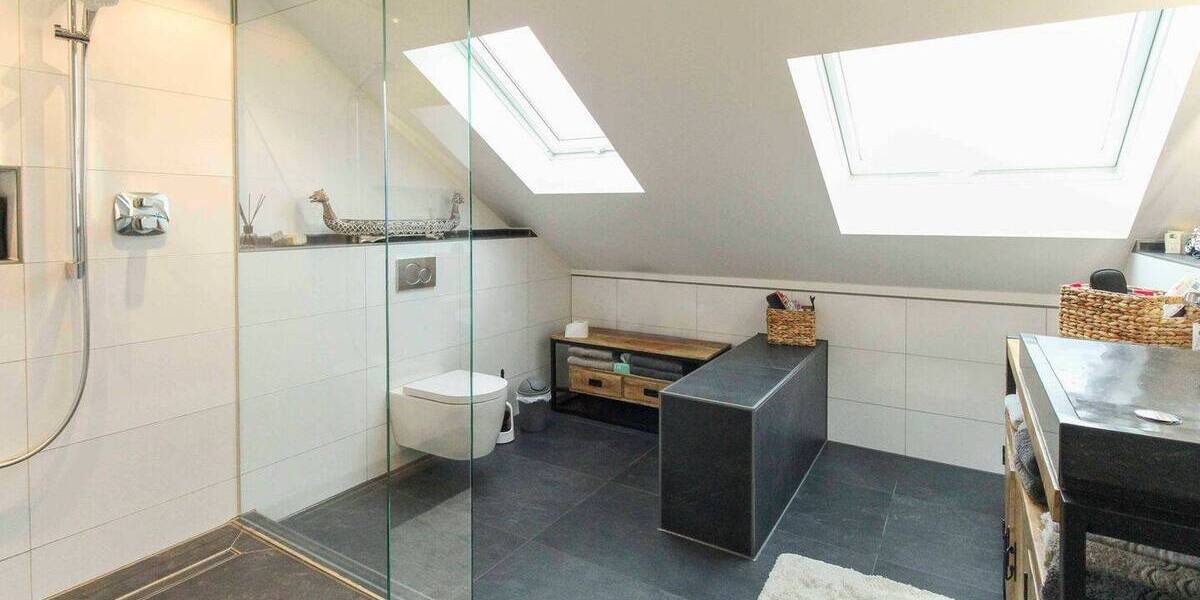Einfamilienhaus Viersen Dülken - 9 Zimmer, 595.000&euro; | Angebot:25718978