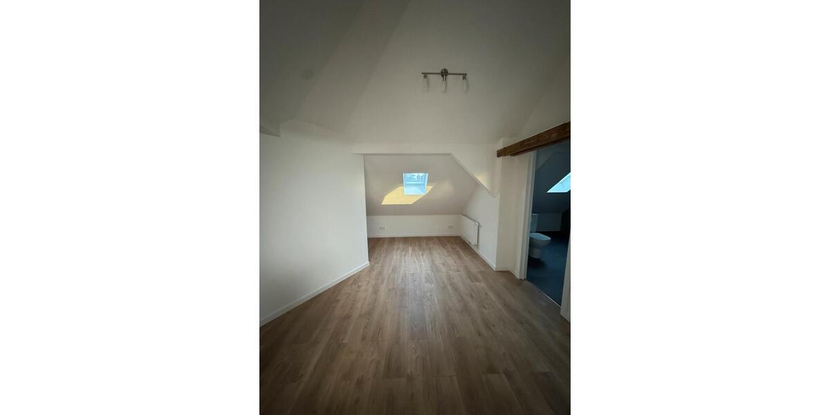 Etagenwohnung Mönchengladbach Süd - 1 Zimmer, 45 m&sup2;, 670&euro; | Angebot:25626673