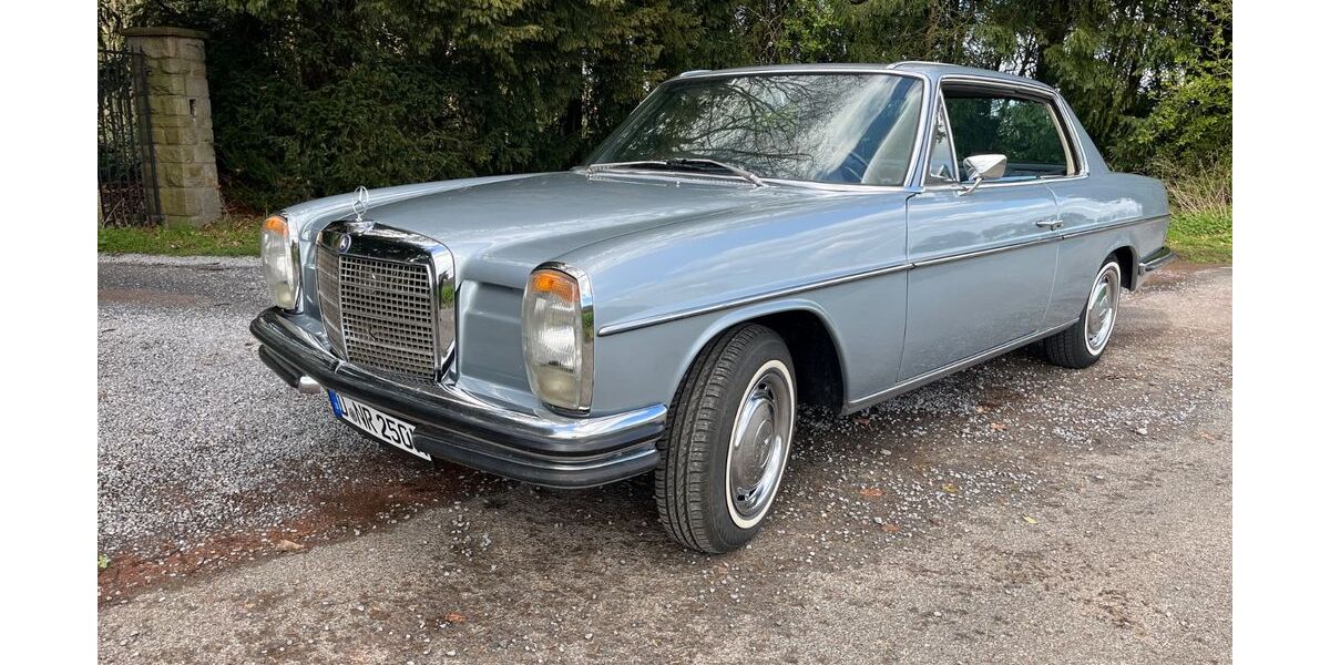 Mercedes-Benz 250 229.000 km 16.999 &euro; Düsseldorf 40235