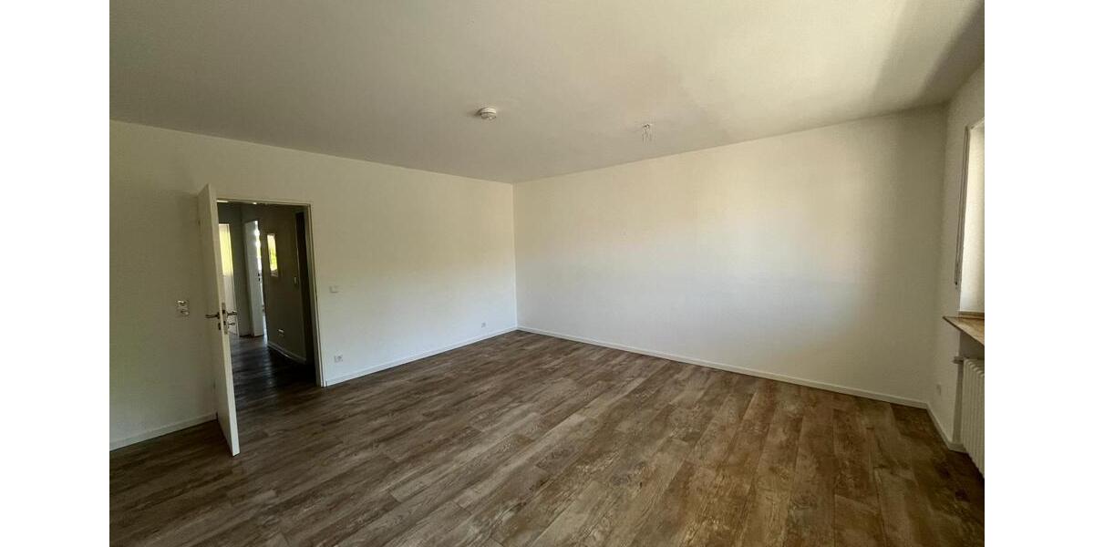 Etagenwohnung Viersen Hülsdonk - 2 Zimmer, 59 m&sup2;, 610&euro; | Angebot:25982677