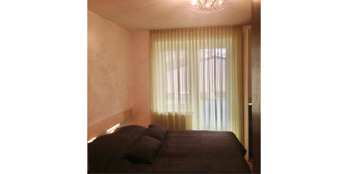 Erdgeschoßwohnung Düsseldorf Düsseltal - 2 Zimmer, 70 m&sup2;, 1.300&euro; | Angebot:26699412