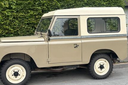 Land Rover Serie III 72.300 km 19.500 &euro; Düsseldorf 40597