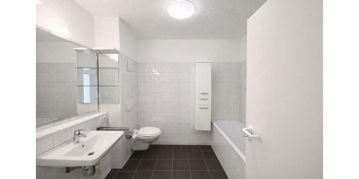 Etagenwohnung Krefeld Gellep-Stratum - 3 Zimmer, 79 m&sup2;, 237.000&euro; | Angebot:25177492