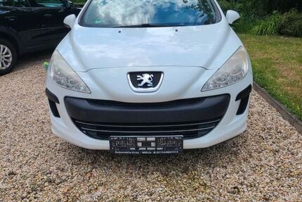 Peugeot 308 145.680 km 3.500 &euro; Brüggen 41379
