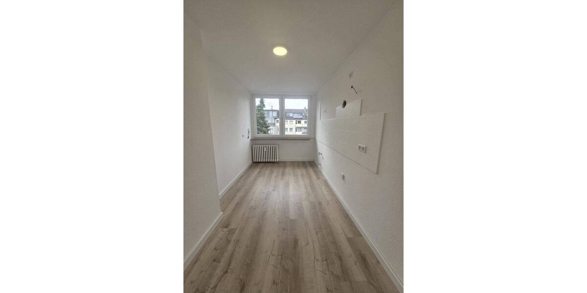 Etagenwohnung Viersen Stadtmitte - 4 Zimmer, 89 m&sup2;, 225.000&euro; | Angebot:26918749