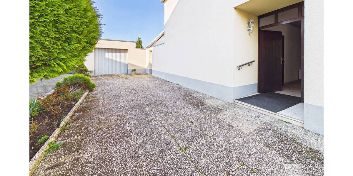 Einfamilienhaus Heinsberg Karken - 7 Zimmer, 145 m&sup2;, 255.000&euro; | Angebot:25971054