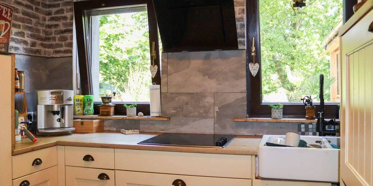 Einfamilienhaus Krefeld Hüls - 6 Zimmer, 129 m&sup2;, 450.000&euro; | Angebot:25685903