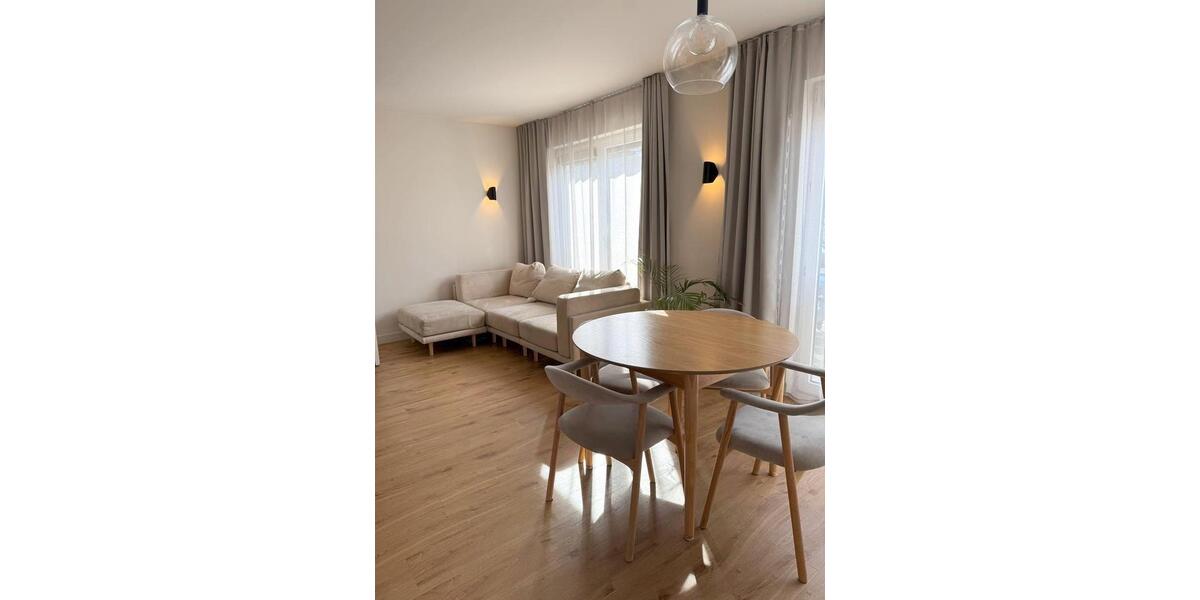Maisonettenwohnung Düsseldorf Derendorf - 4.5 Zimmer, 100 m&sup2;, 2.100&euro; | Angebot:25637901