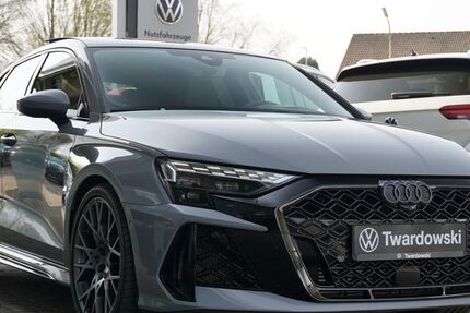 Audi RS3 3.355 km 75.990 &euro; Wegberg 41844