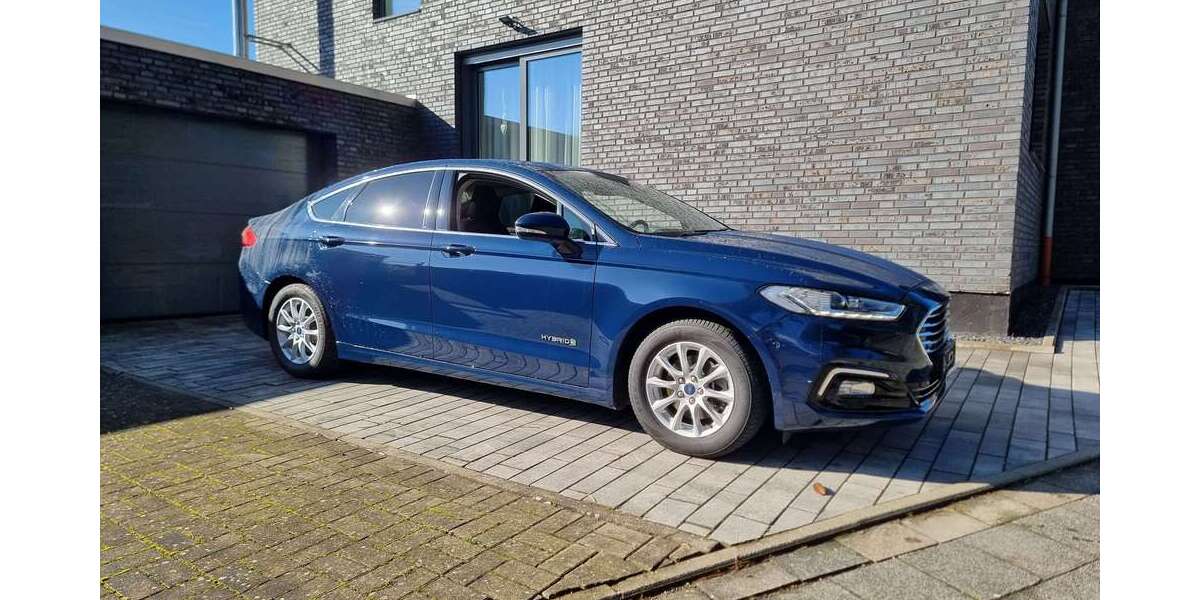 Ford Mondeo 81.671 km 15.790 &euro; Grevenbroich 41517