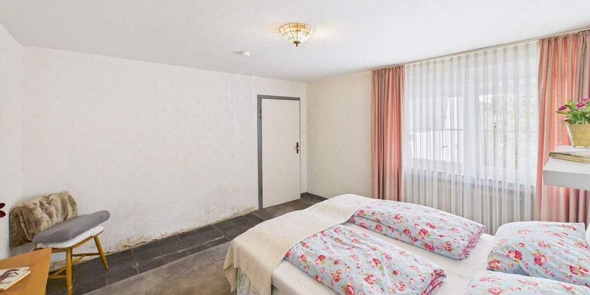 Einfamilienhaus Wassenberg - 1 Zimmer, 260 m&sup2;, 379.000&euro; | Angebot:25814266