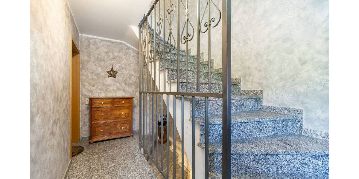 Mehrfamilienhaus, Wohnhaus Neuss Uedesheim - 1 Zimmer, 239 m&sup2;, 1.350.000&euro; | Angebot:26841932