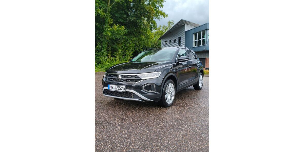 VW T-Roc 54.902 km 22.900 &euro; Mönchengladbach 41179