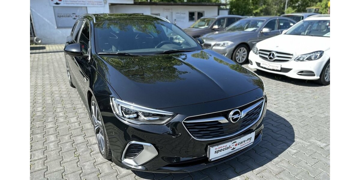 Opel Insignia B Sports Tourer GSi 4x4 / Headup / Pano 140.000 km 11.890 &euro; Mönchengladbach 41066