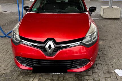 Renault Clio 101.604 km 5.750 &euro; Nettetal 41334