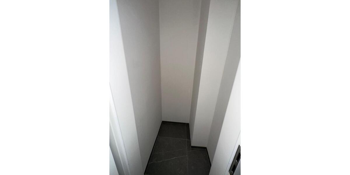 Etagenwohnung Mönchengladbach West - 3 Zimmer, 70 m&sup2;, 708&euro; | Angebot:24813799