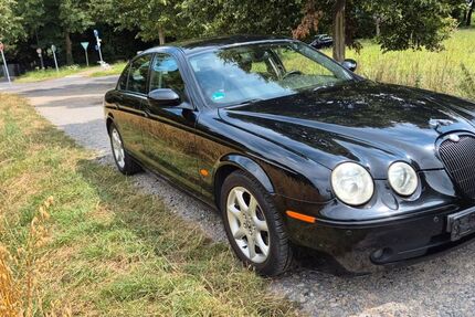 Jaguar S-Type 214.000 km 4.900 &euro; Mönchengladbach 41239