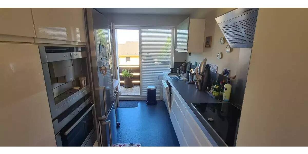 Etagenwohnung Düsseldorf Bilk - 3 Zimmer, 101 m&sup2;, 567.000&euro; | Angebot:26879322