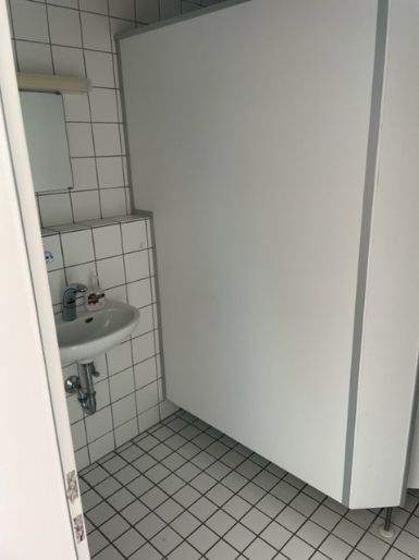 Gewerbeobjekt Krefeld Kempener Feld/Baakeshof - 2.200&euro; | Angebot:25740997